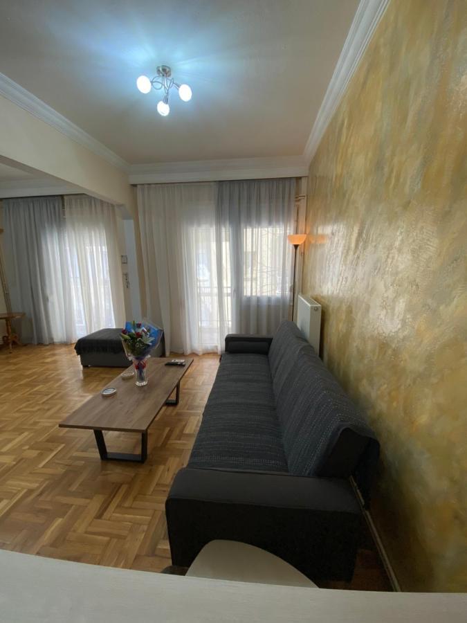 Beautiful Apartment In The Center Of Thessaloniki Buitenkant foto